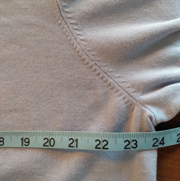 Requirements Woman Knit Cuffed Sleeve Top - Picture 2 of 7